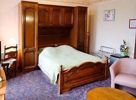 Отель D'alsace De France 3*